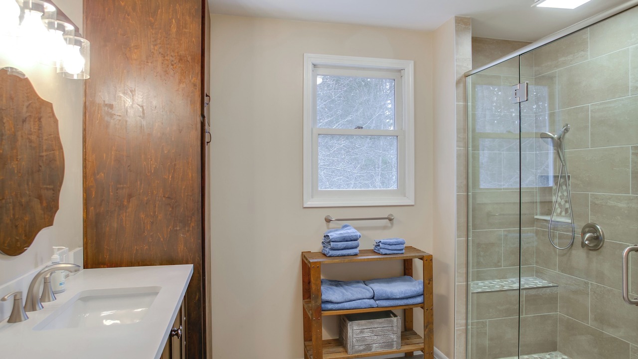 Photo of Bathroom in Spirit Lake