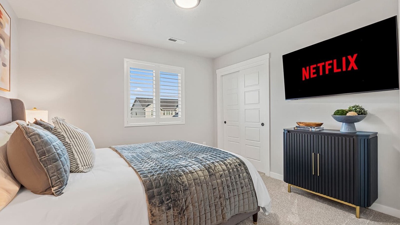 Photo of Bedroom in Southwest Ada County Alliance