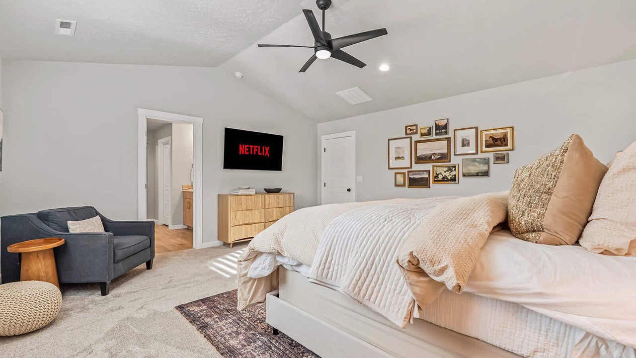 Photo of Bedroom in Southwest Ada County Alliance