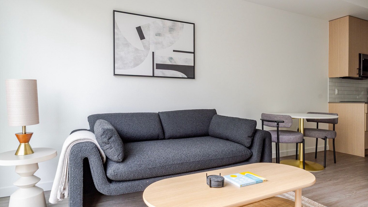 Photo of Livingroom in Redmond