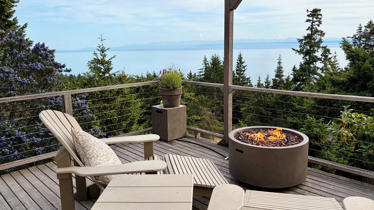 Photo of Patio Balcony in Friday Harbor