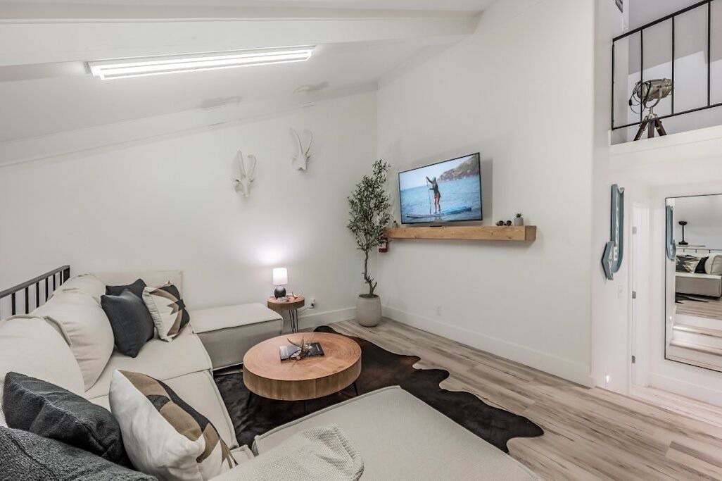 Photo of Livingroom in Sandpoint