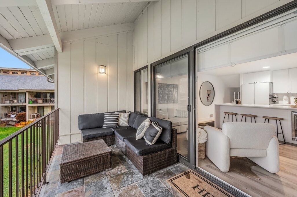 Photo of Livingroom in Sandpoint