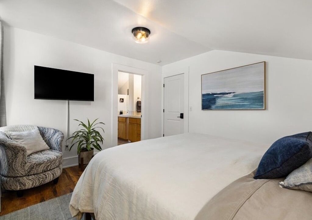 Photo of Bedroom in North End