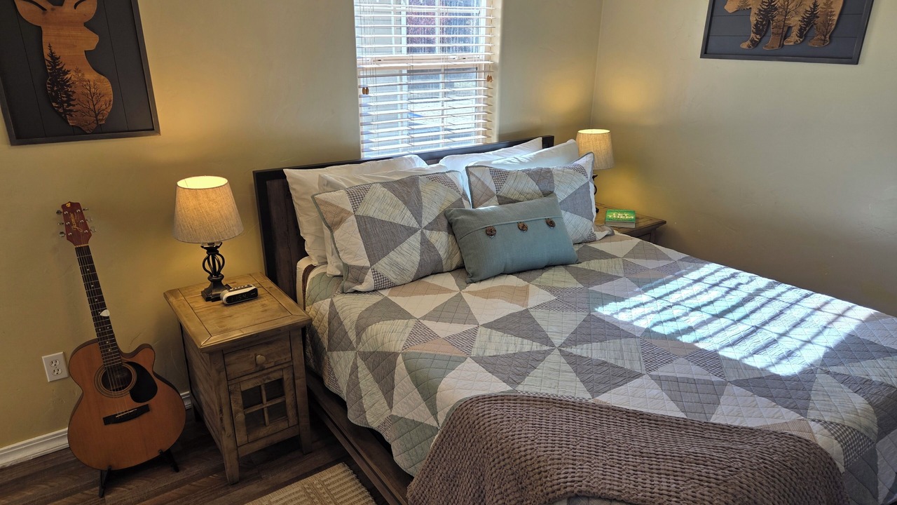 Photo of Bedroom in Nampa