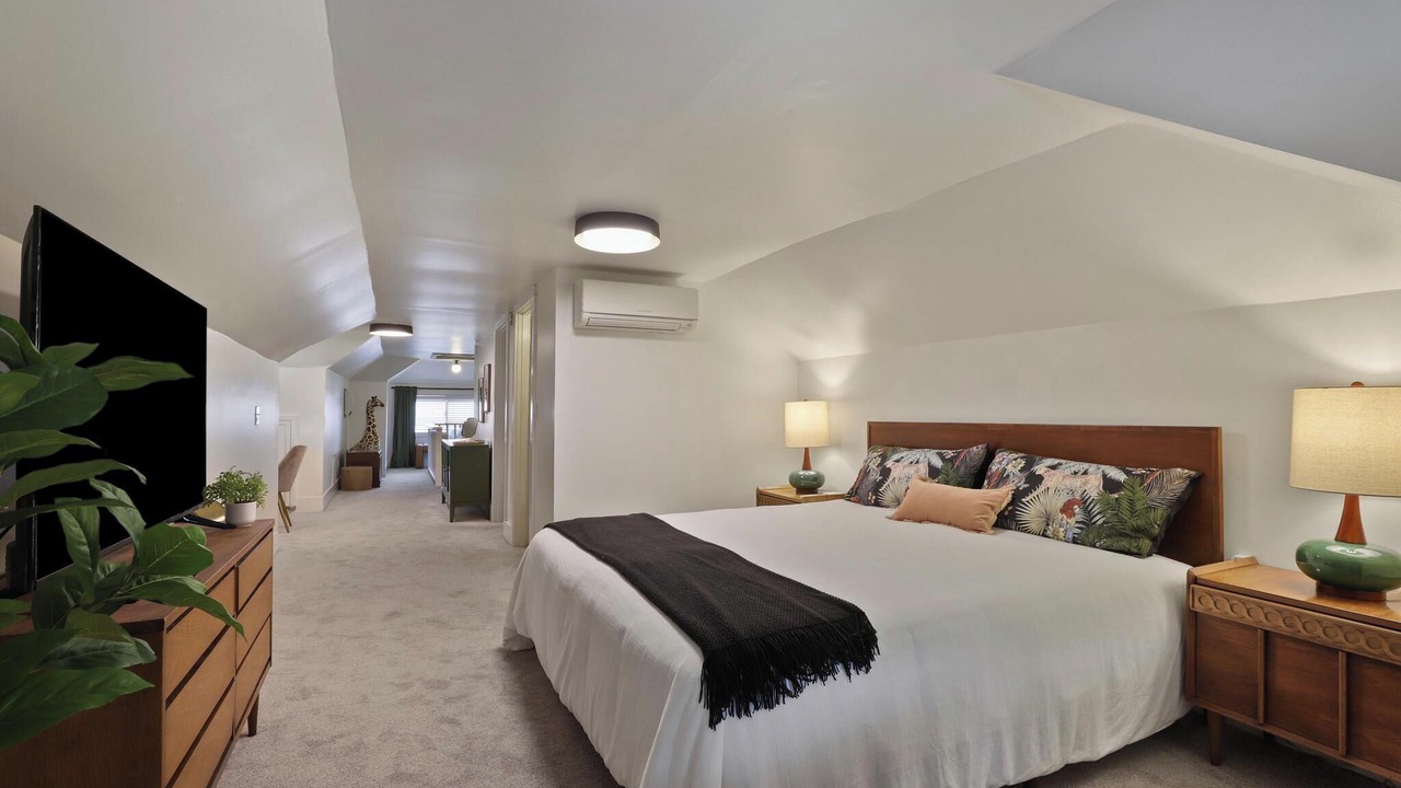 Photo of Bedroom in Sunnyside