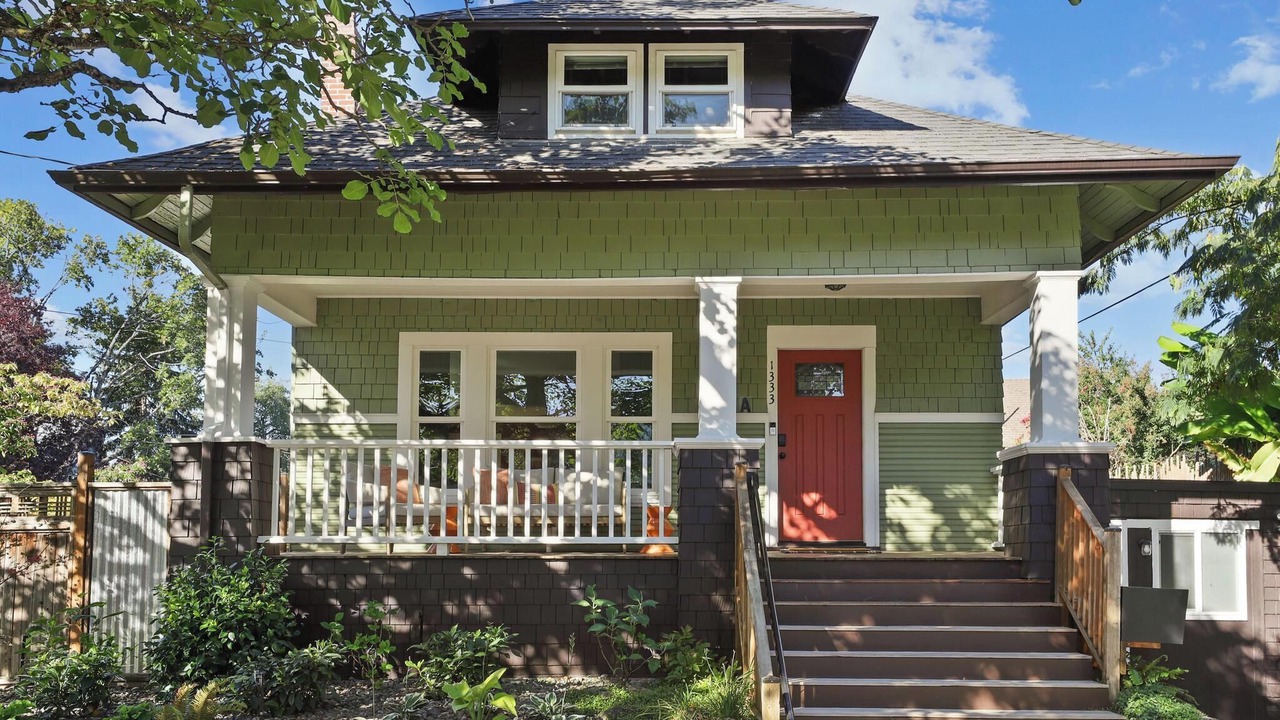 Photo of Outdoor in Sunnyside