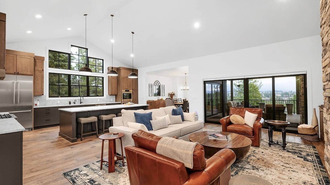 Photo of Livingroom in McCall