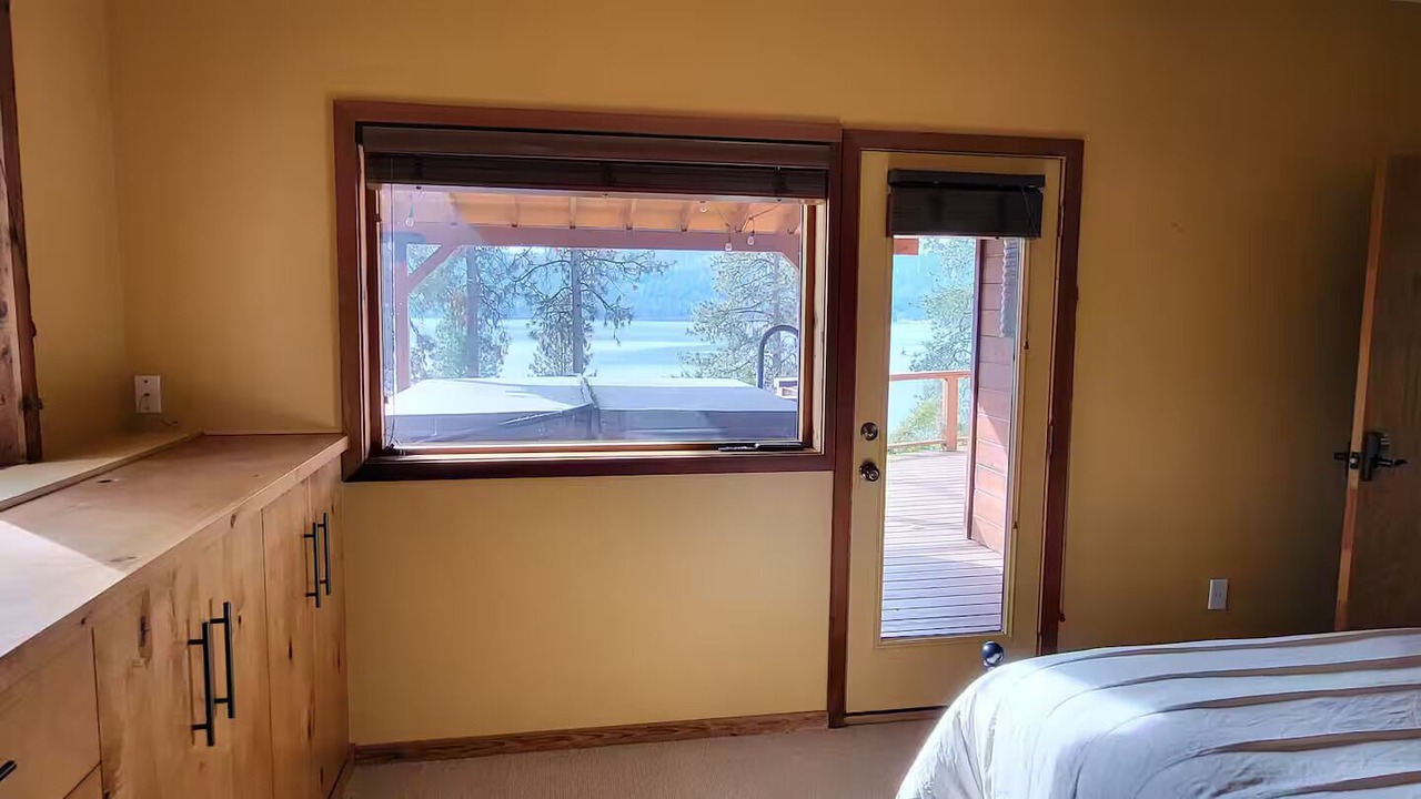 Photo of Bedroom in Harrison