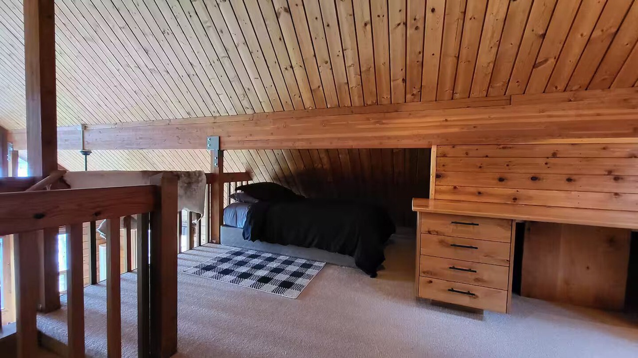 Photo of Bedroom in Harrison