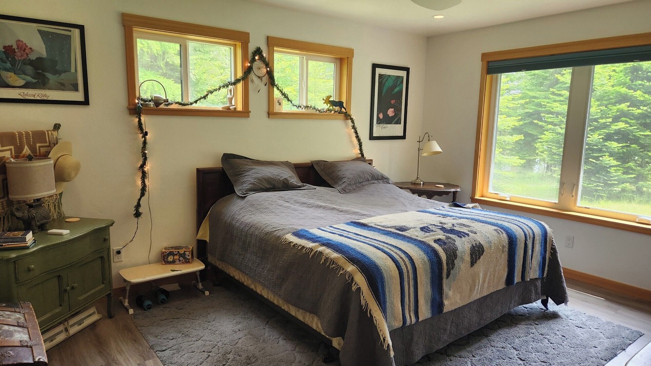 Photo of Bedroom in Carey Bay