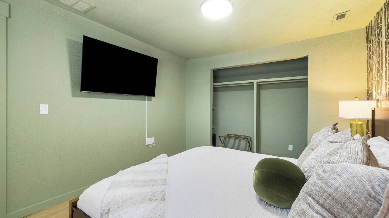 Photo of Bedroom in Boise Bench