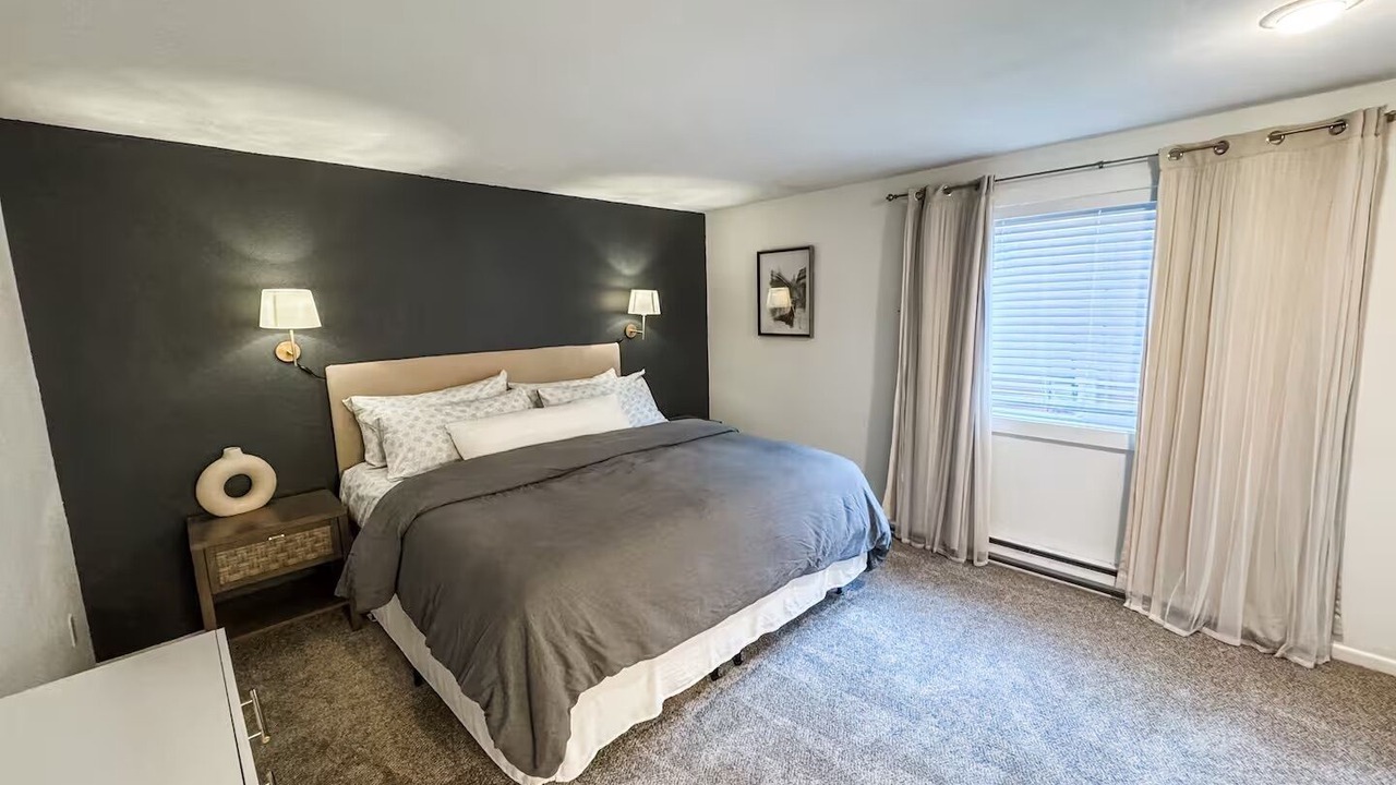 Photo of Bedroom in Moran Prairie