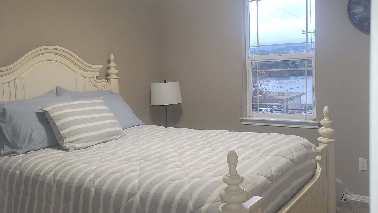 Photo of Bedroom in Bremerton