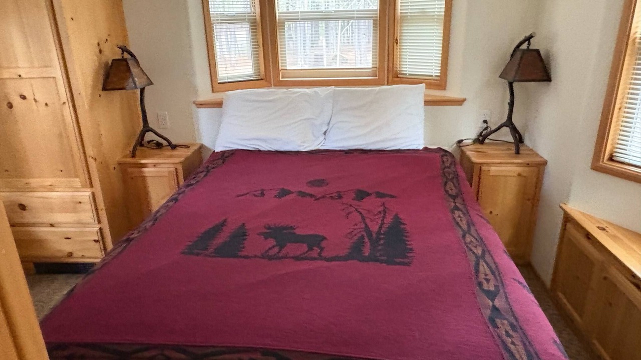 Photo of Bedroom in Crescent
