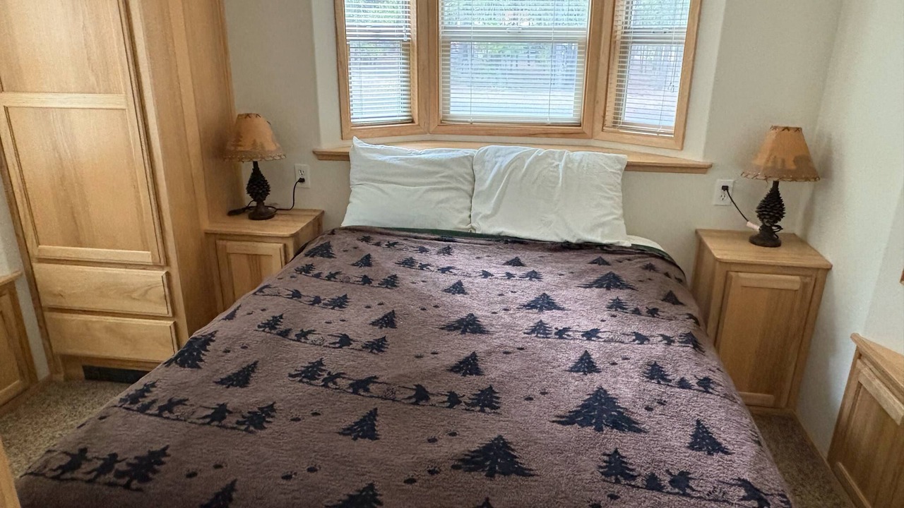 Photo of Bedroom in Crescent