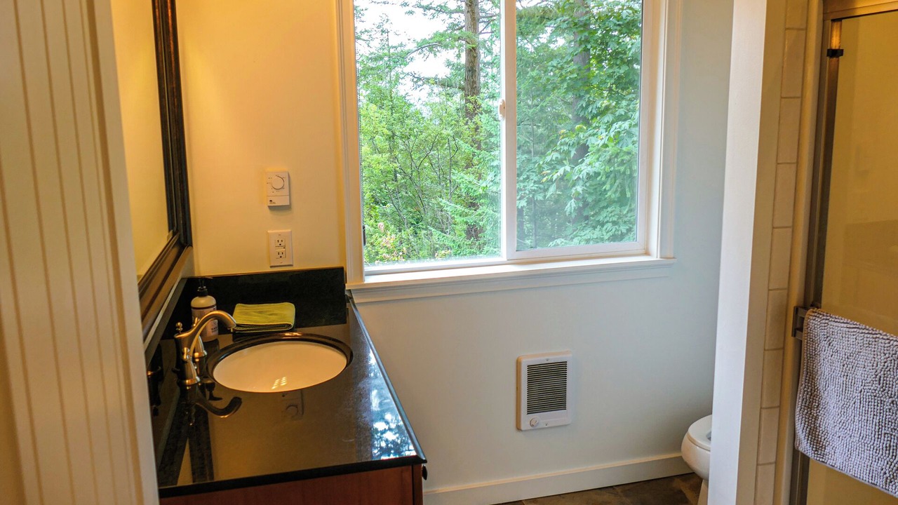 Photo of Bathroom in Lummi Island