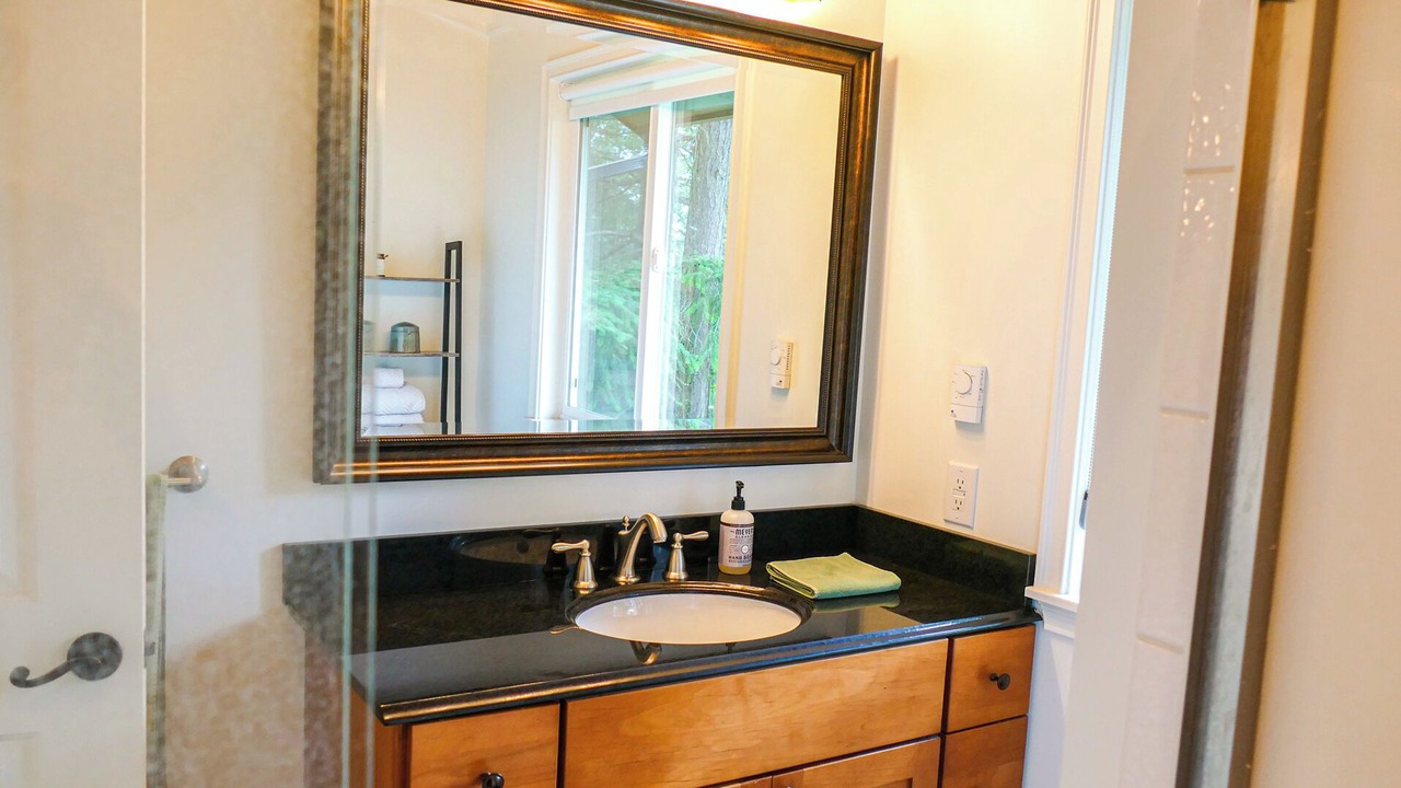 Photo of Bathroom in Lummi Island