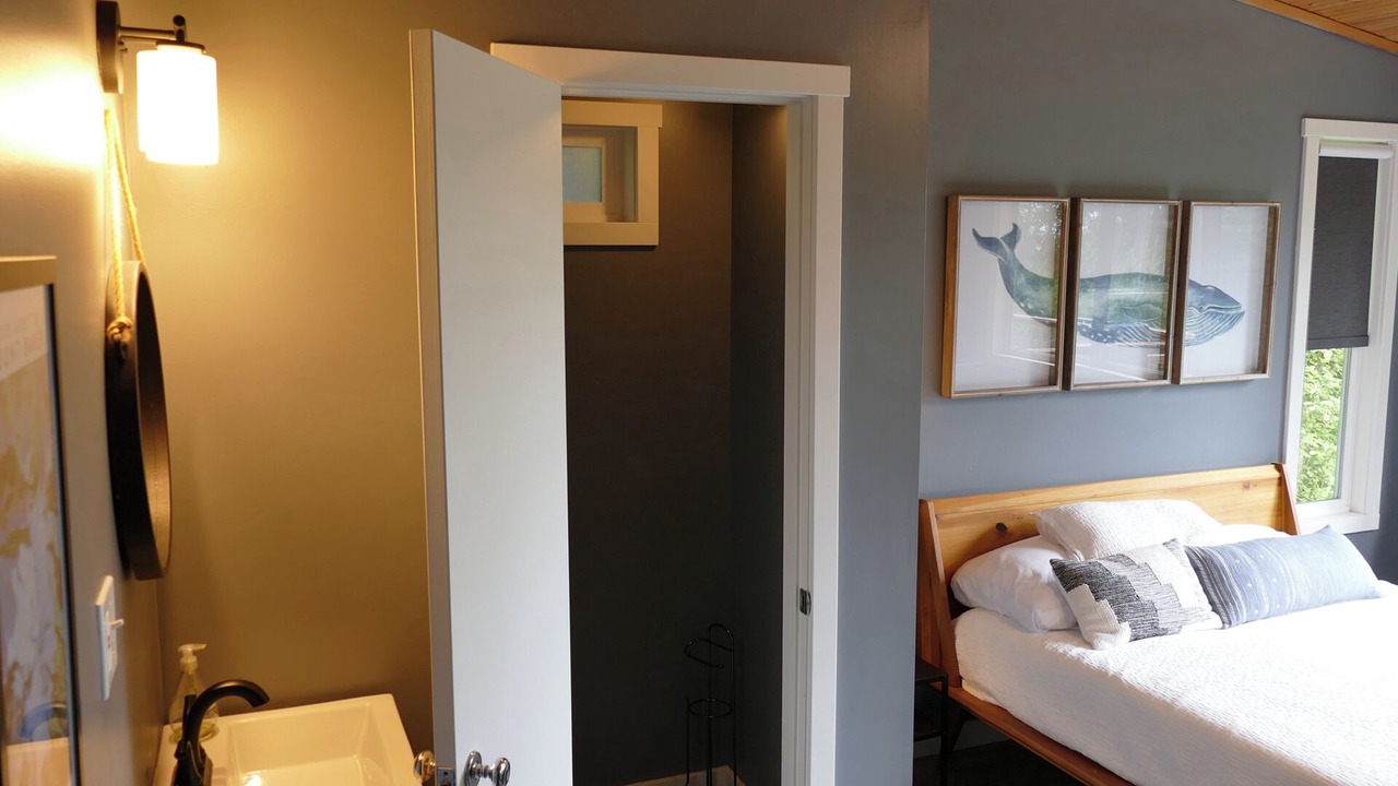Photo of Bedroom in Lummi Island