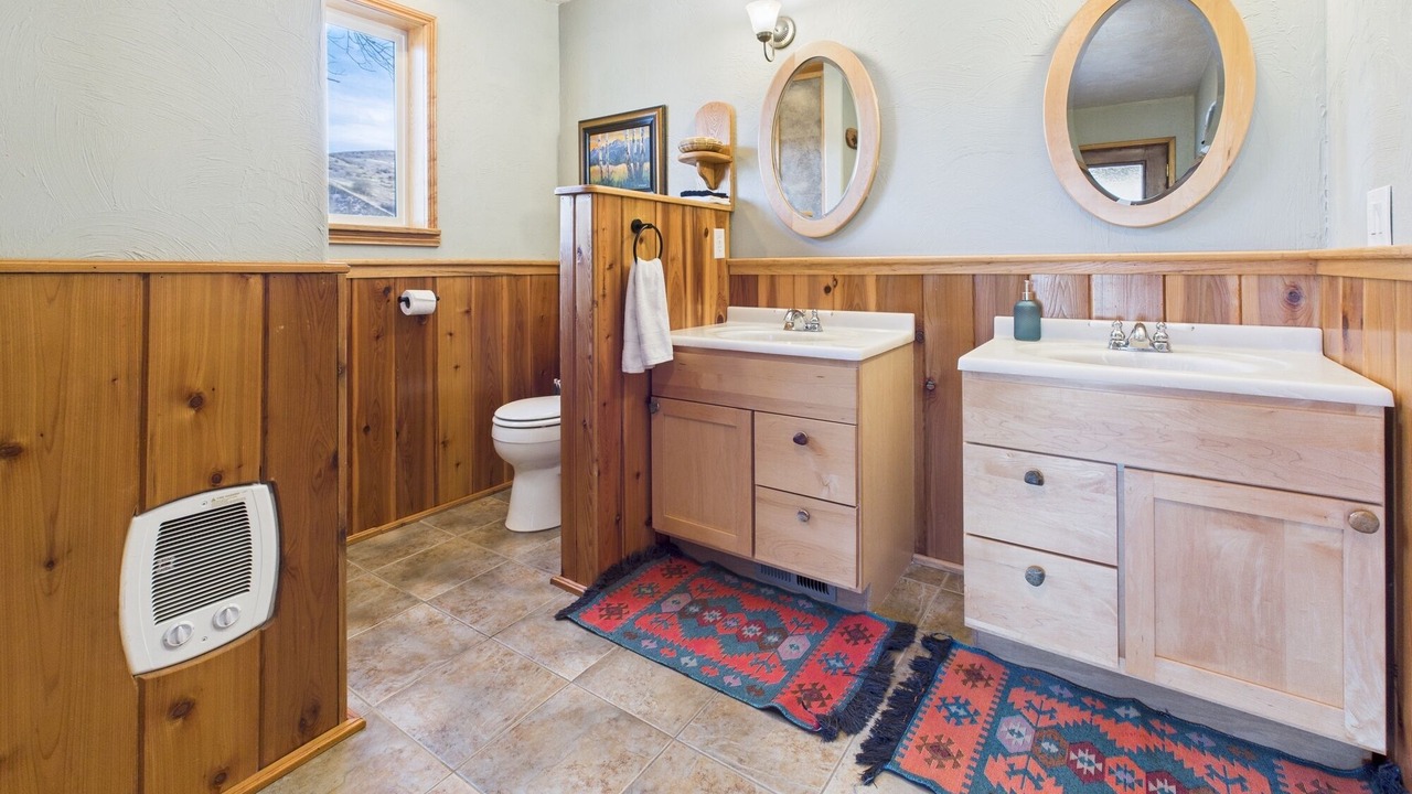 Photo of Bathroom in White Bird