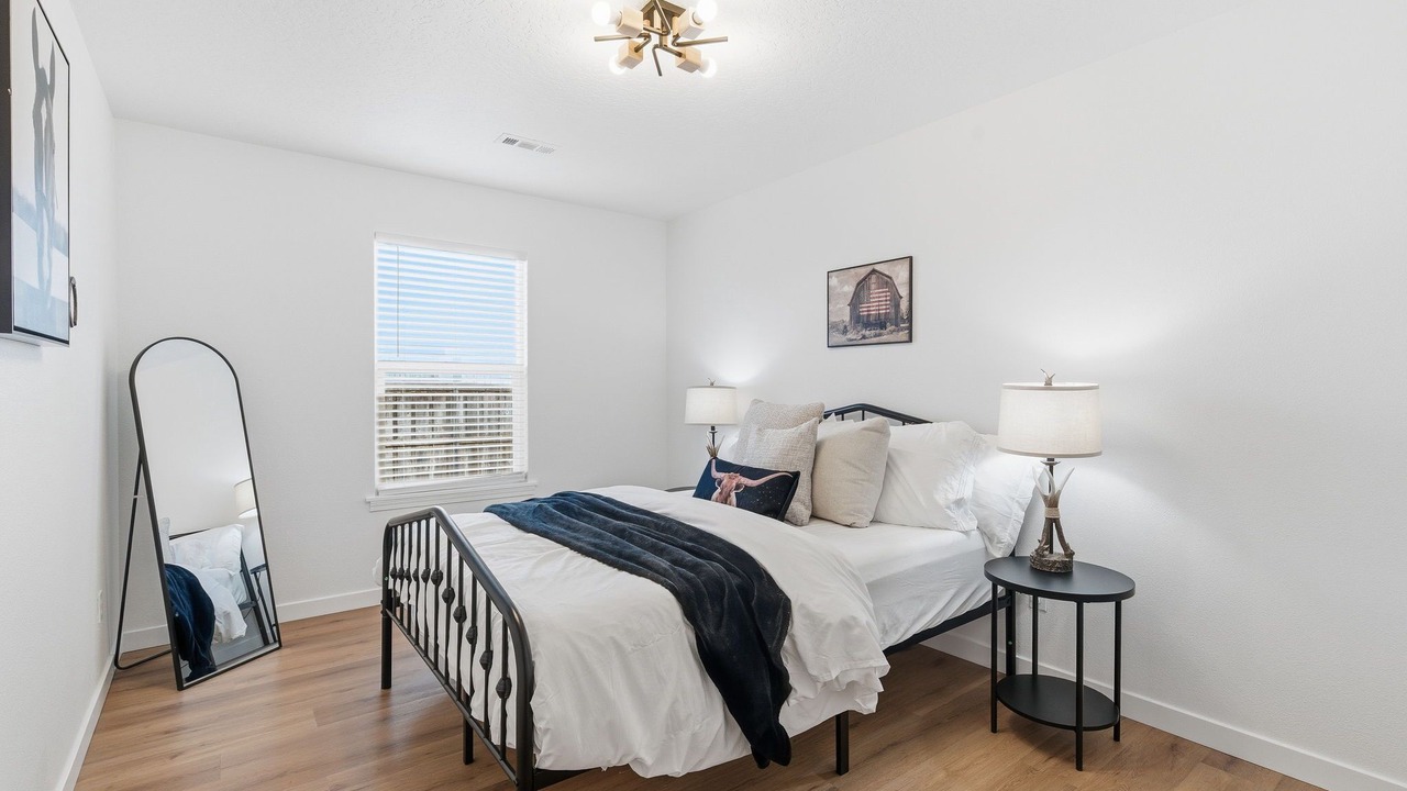 Photo of Bedroom in Caldwell