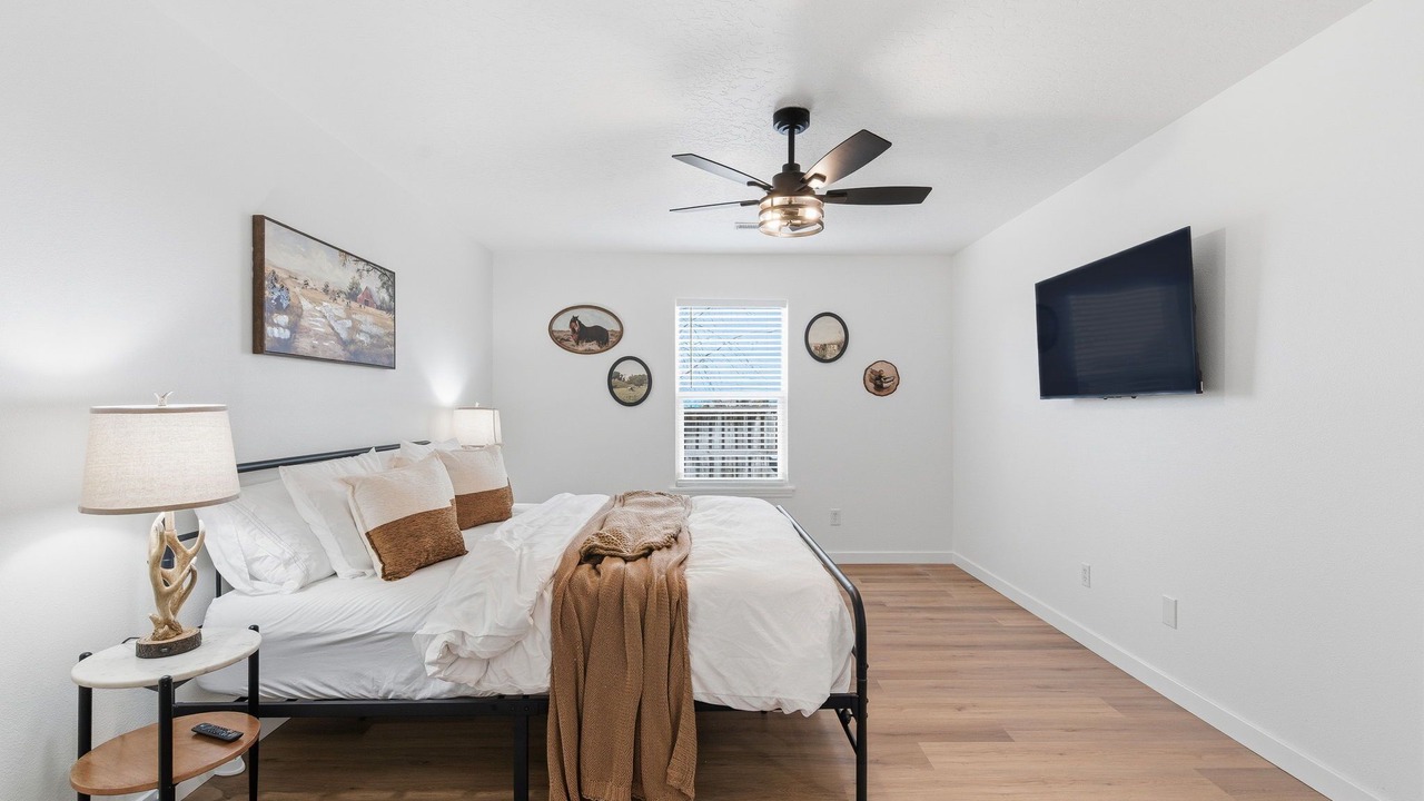 Photo of Bedroom in Caldwell