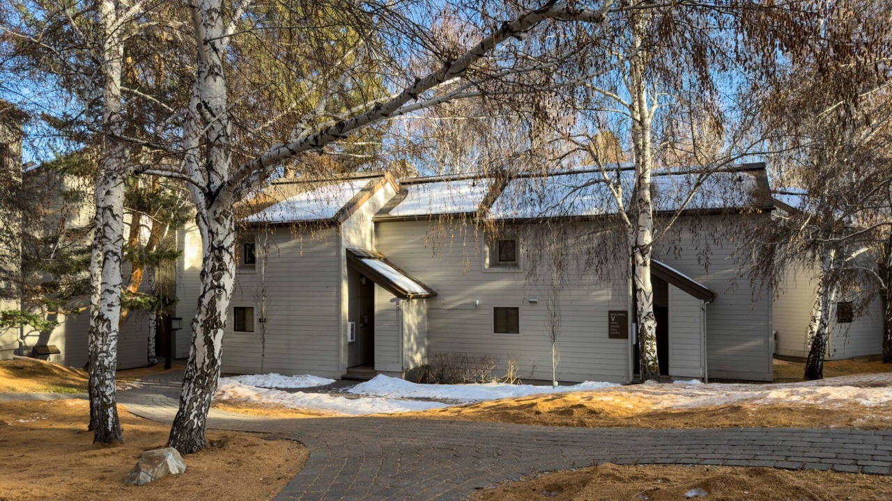 Photo of Outdoor in Elkhorn Village