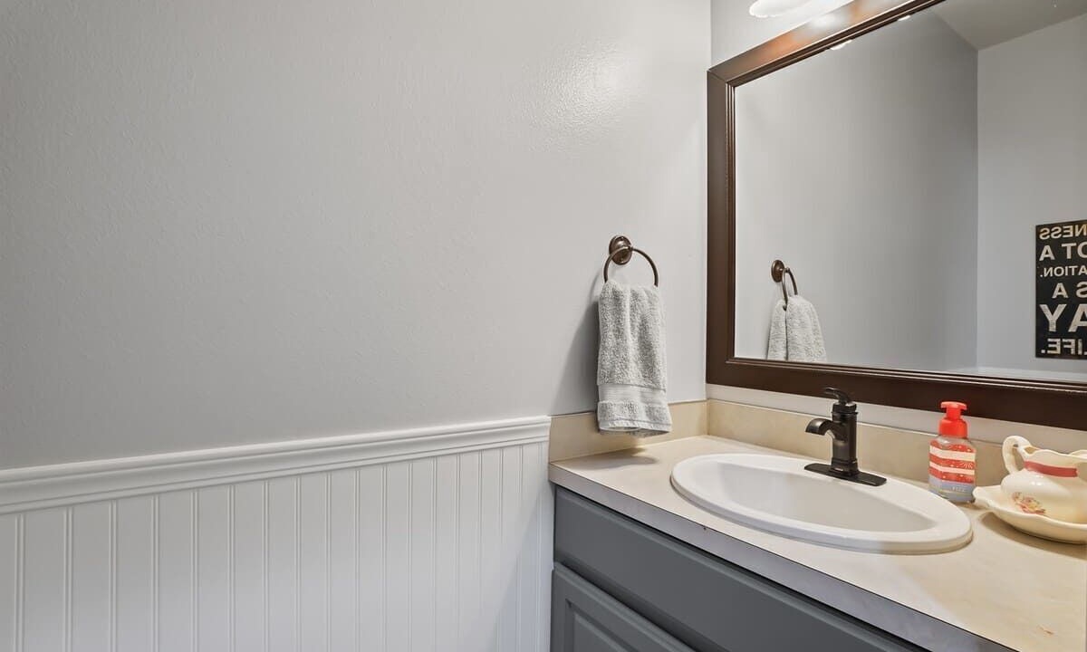 Photo of Bathroom in Eagle