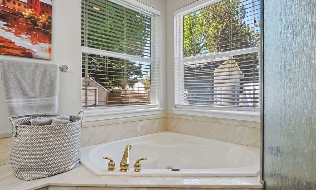 Photo of Bathroom in Eagle