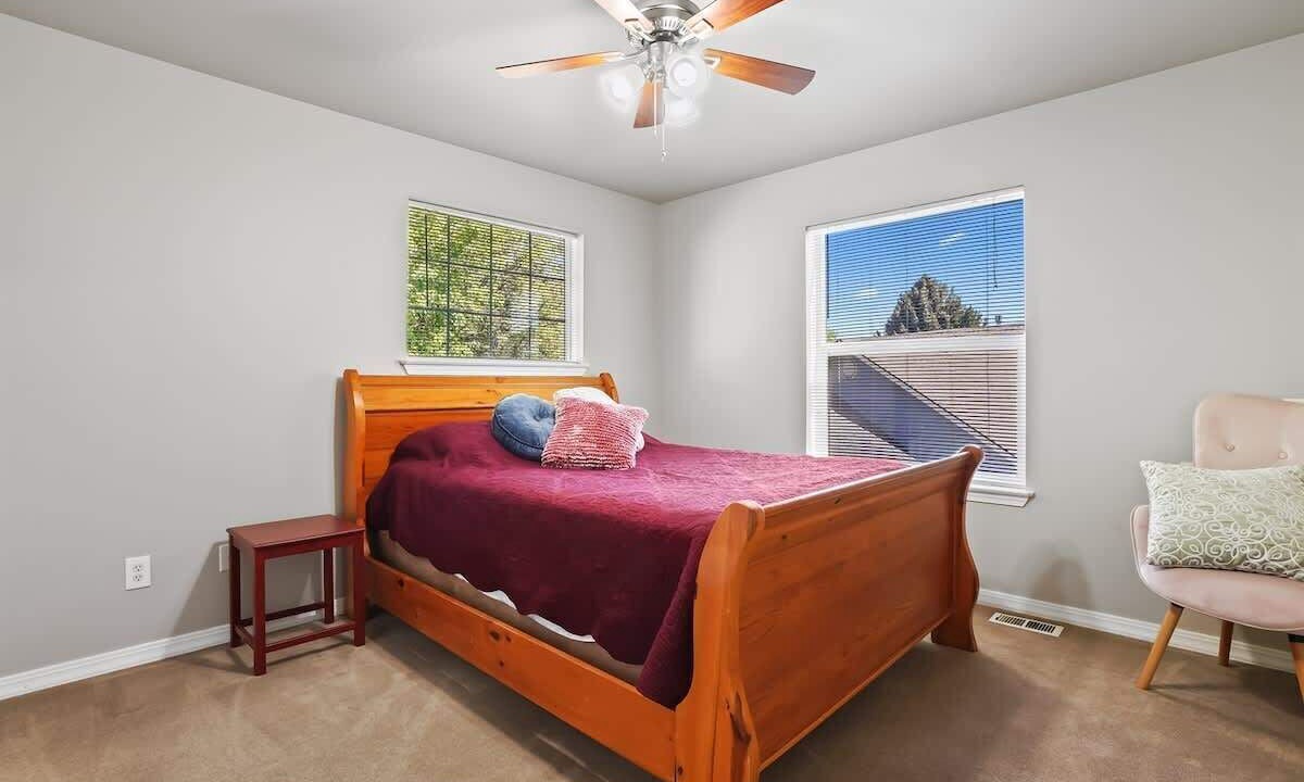 Photo of Bedroom in Eagle