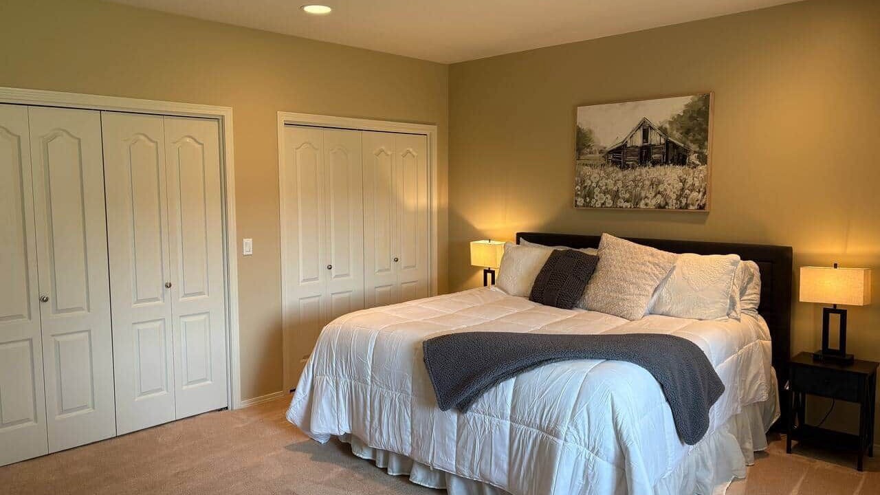 Photo of Bedroom in Colbert