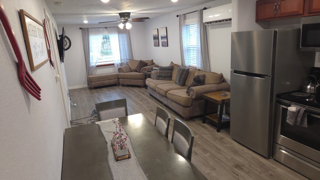 Photo of Livingroom in Emmett