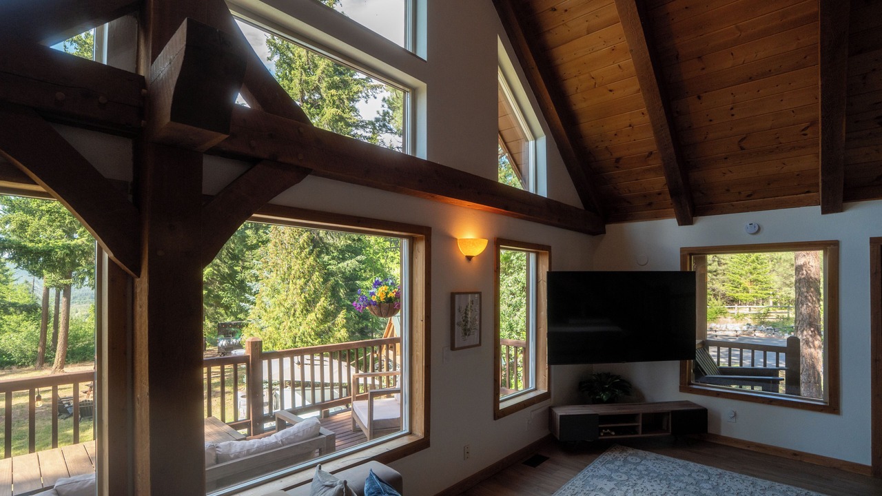 Photo of Livingroom in Cle Elum