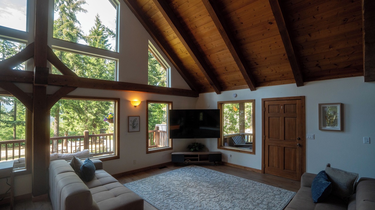 Photo of Livingroom in Cle Elum