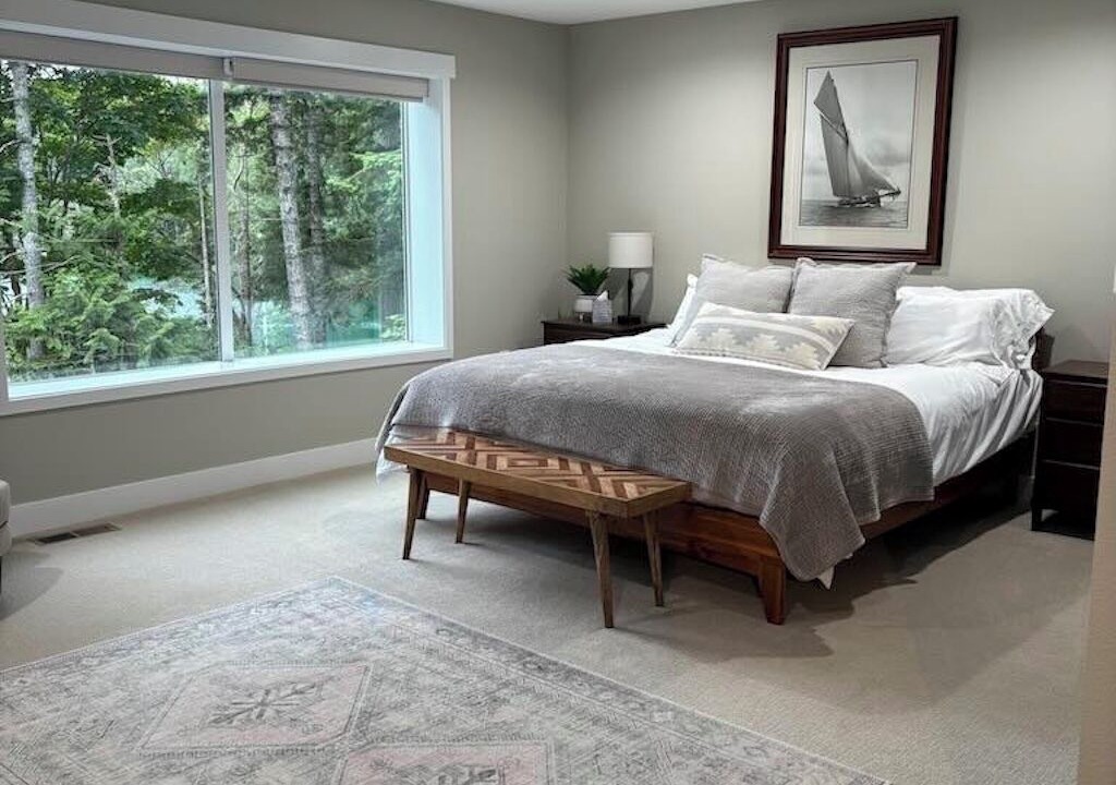 Photo of Bedroom in Brinnon