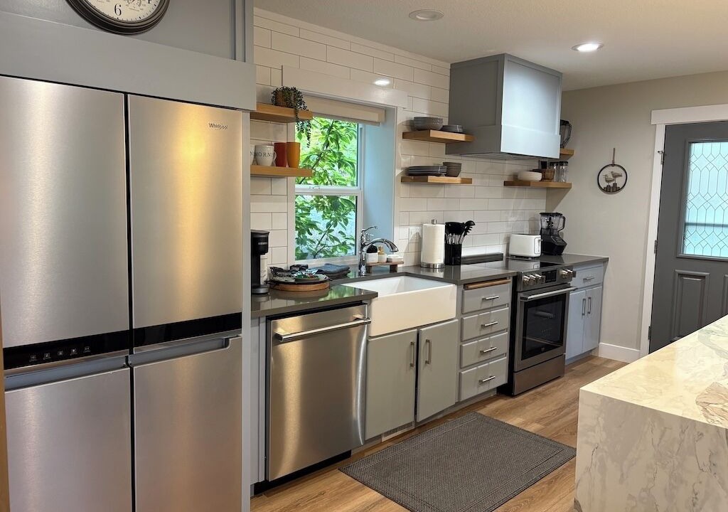 Photo of Kitchen in Brinnon