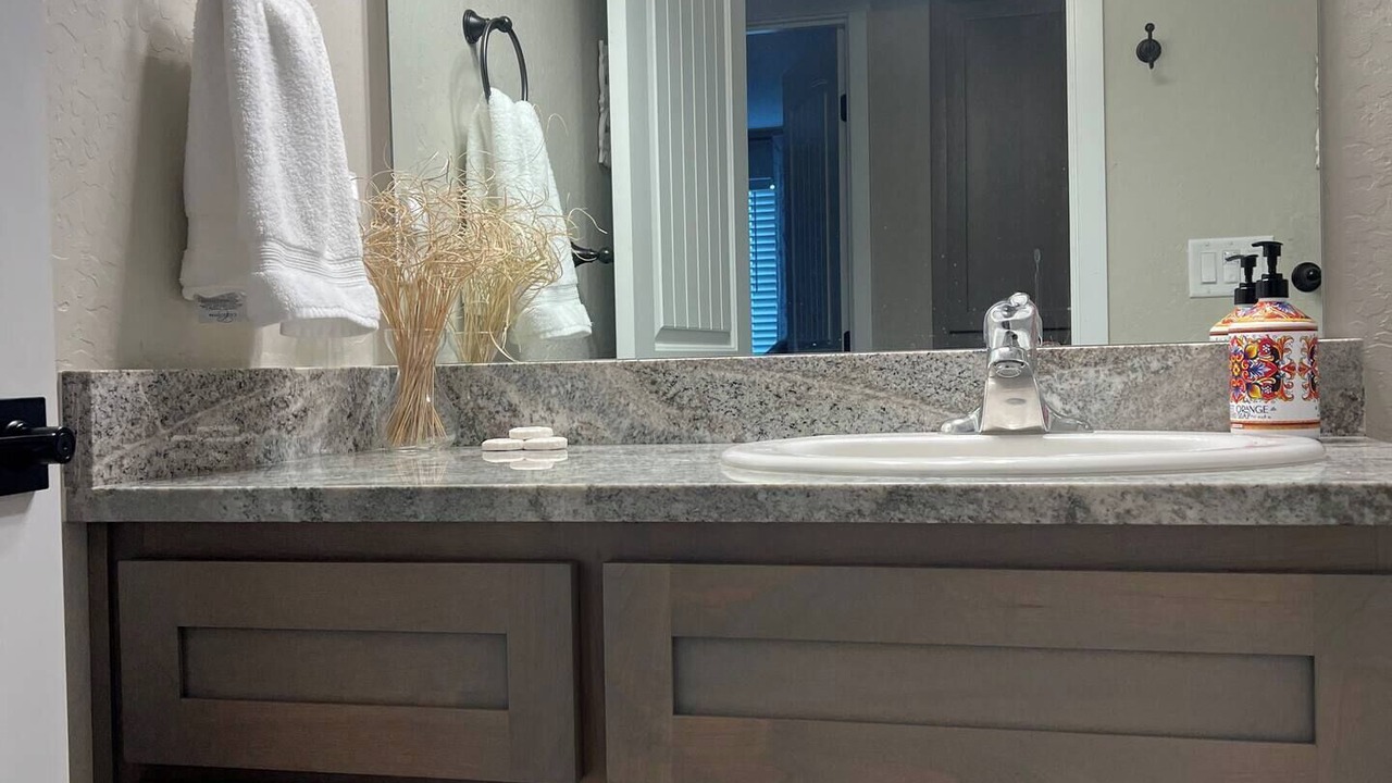 Photo of Bathroom in Eagle Point