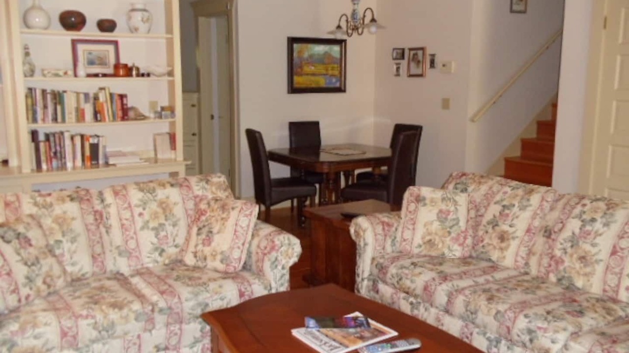 Photo of Livingroom in Jacksonville