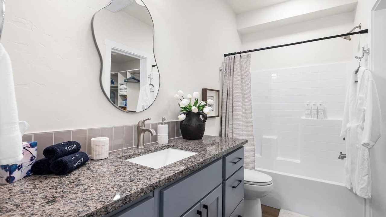 Photo of Bathroom in West Valley