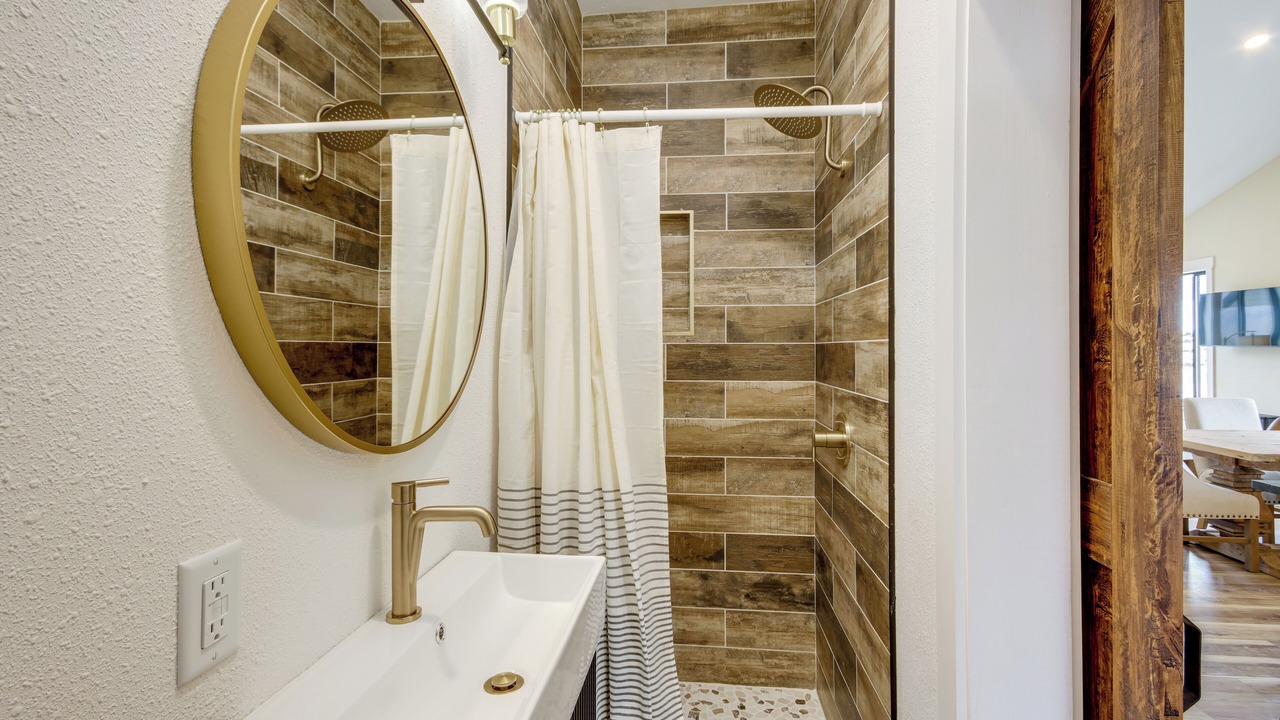 Photo of Bathroom in Pray