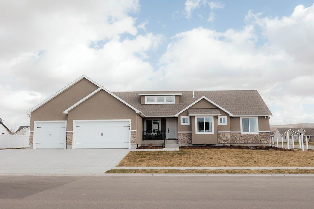 Photo of Outdoor in Ammon