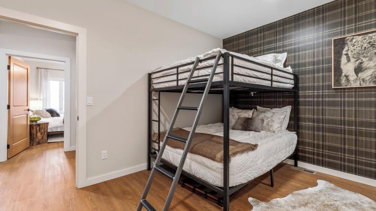 Photo of Bedroom in Chiloquin