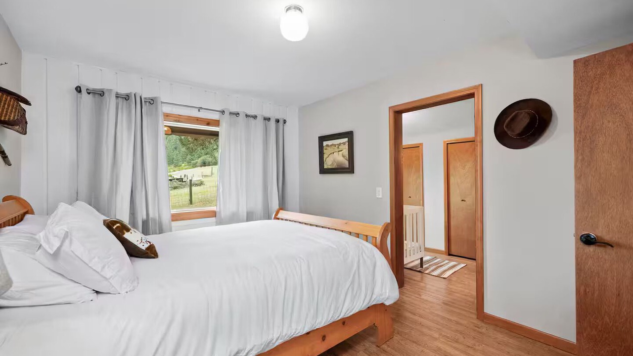 Photo of Bedroom in Harrison
