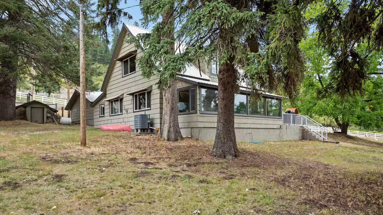 Photo of Outdoor in Harrison
