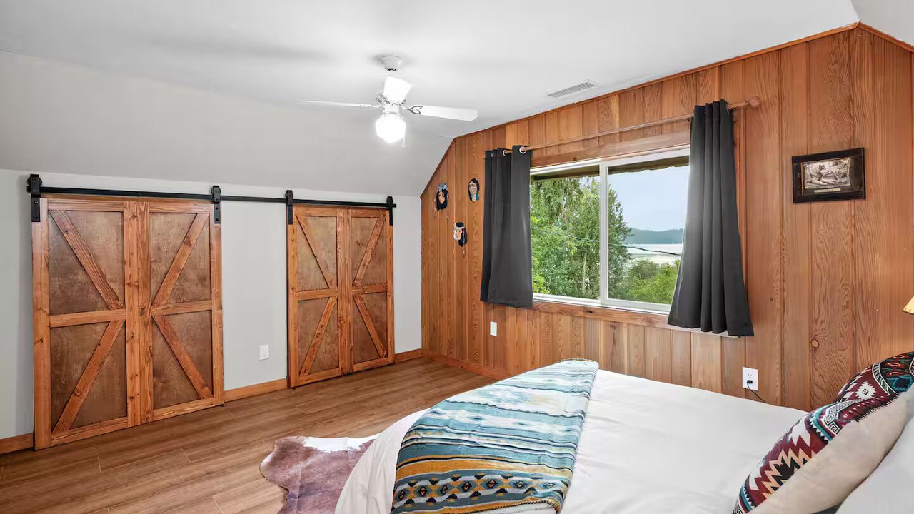 Photo of Bedroom in Harrison