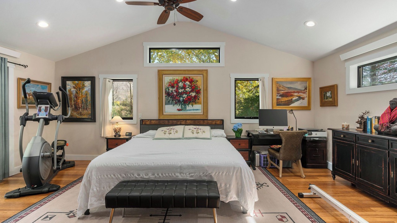 Photo of Bedroom in Jackson