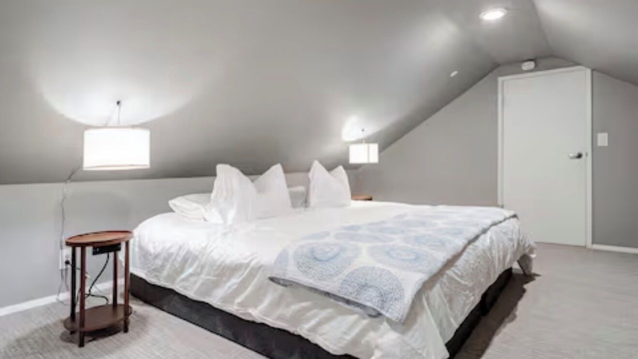 Photo of Bedroom in Loyal Heights