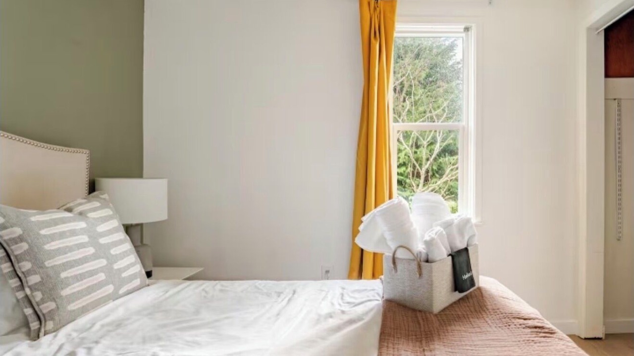 Photo of Bedroom in Loyal Heights