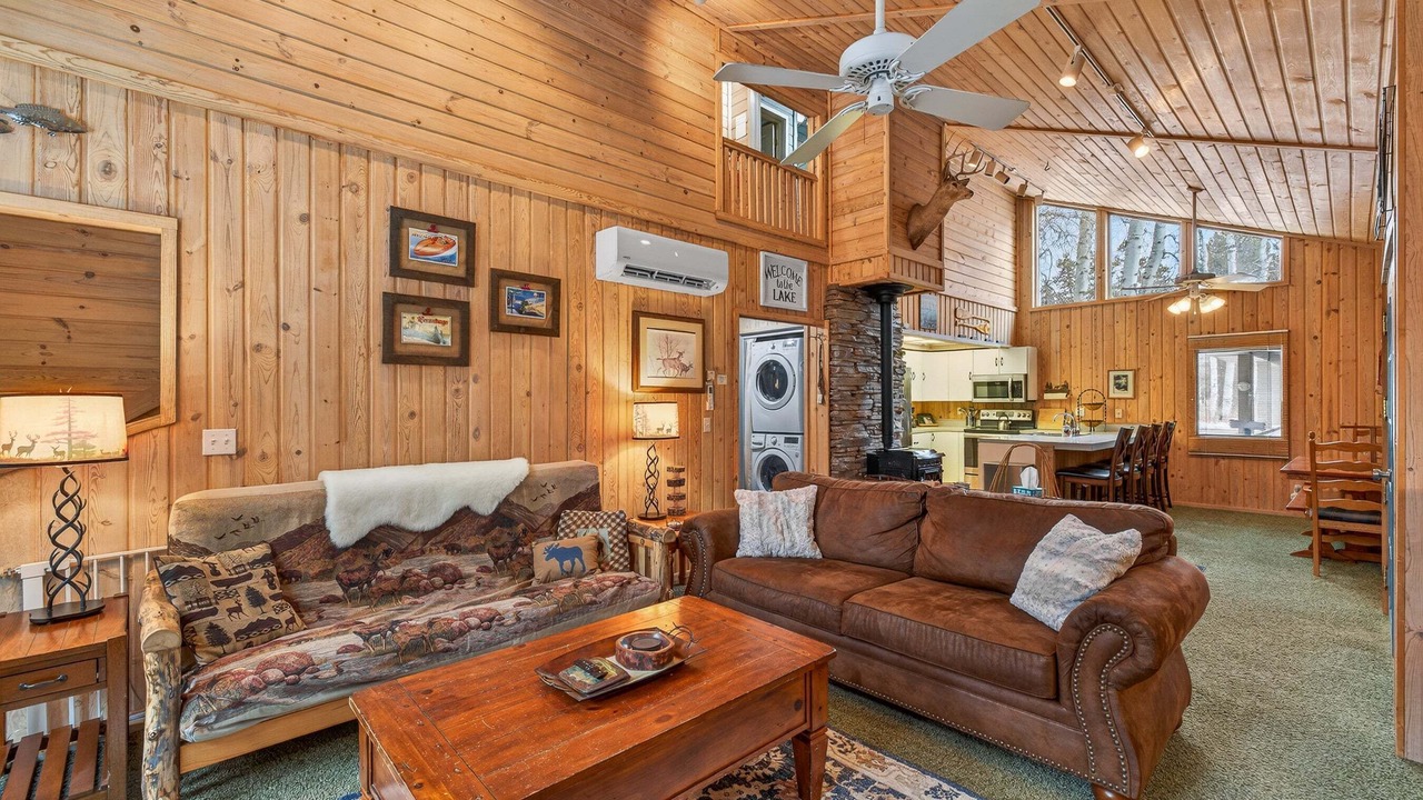 Photo of Livingroom in McCall
