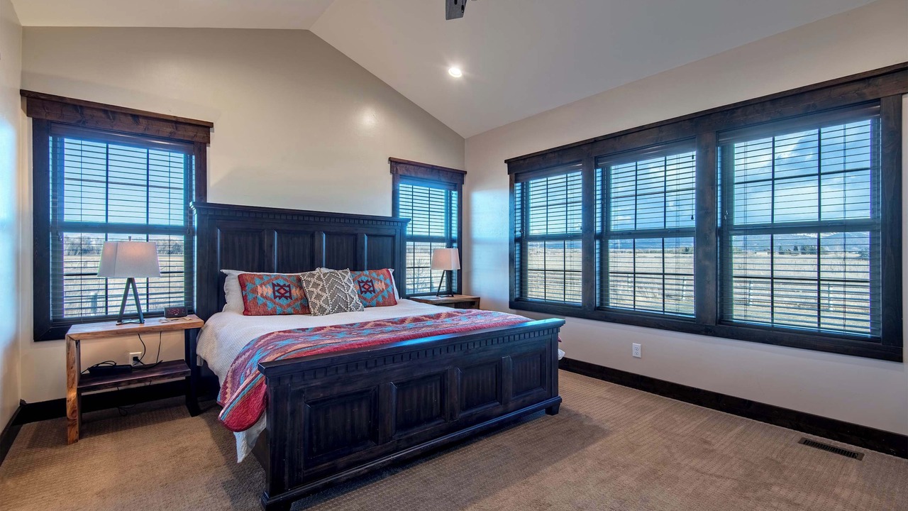 Photo of Bedroom in Leigh Creek Estates